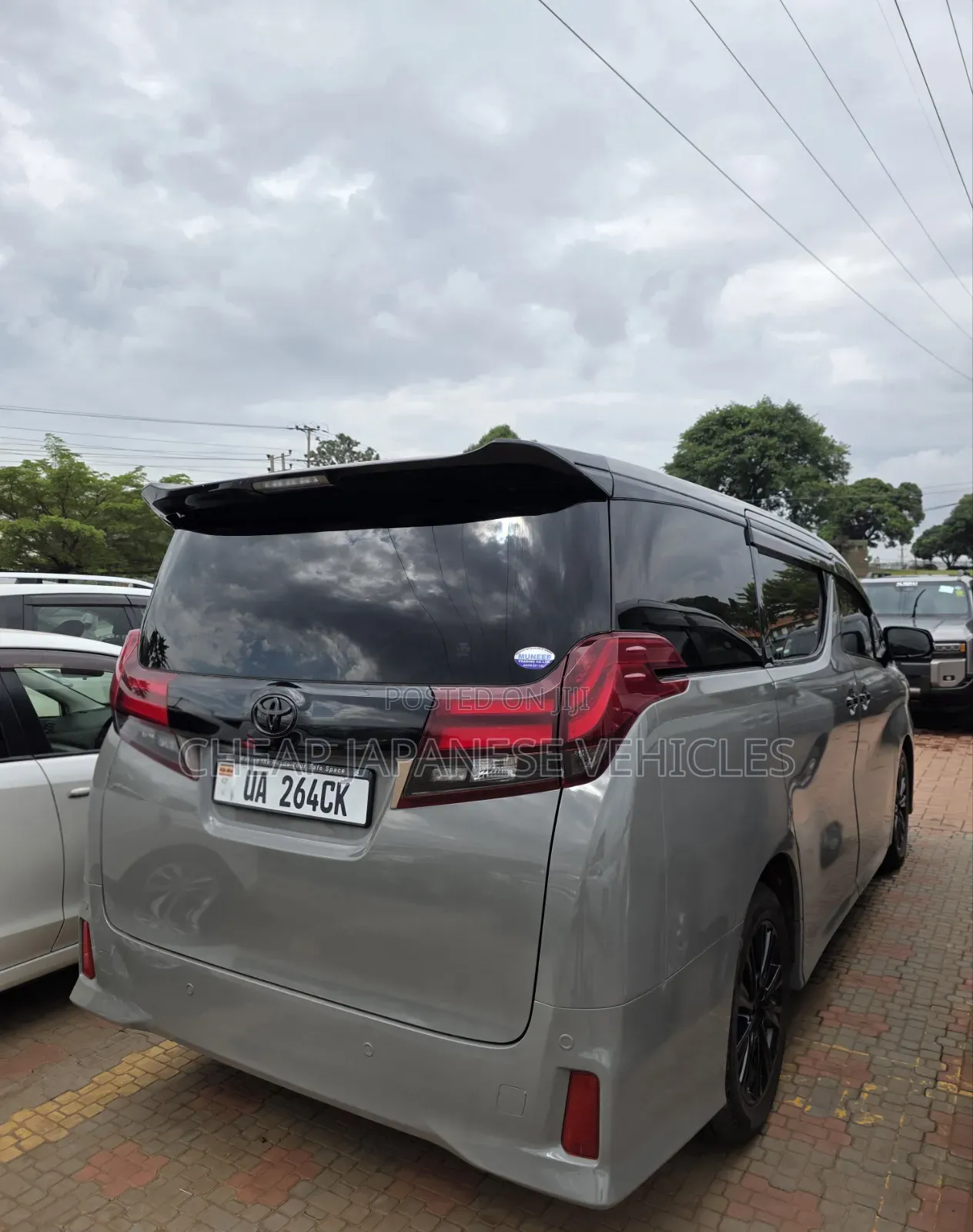 Toyota Alphard 2.5 Petrol AWD 2016 Gray