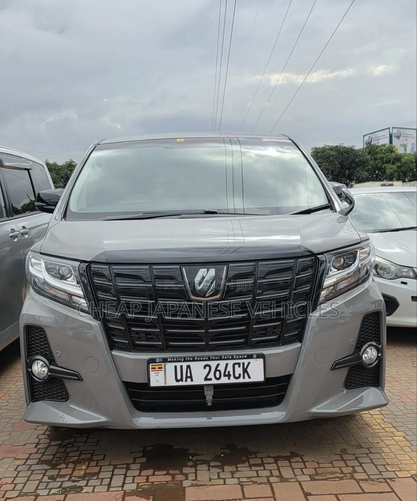 Toyota Alphard 2.5 Petrol AWD 2016 Gray