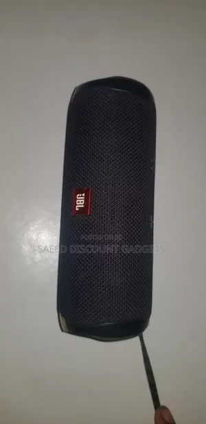 JBL Flip5 in Excellent Condition