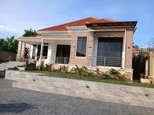4bdrm Bungalow in Fs Properties Ltd, Kira for sale