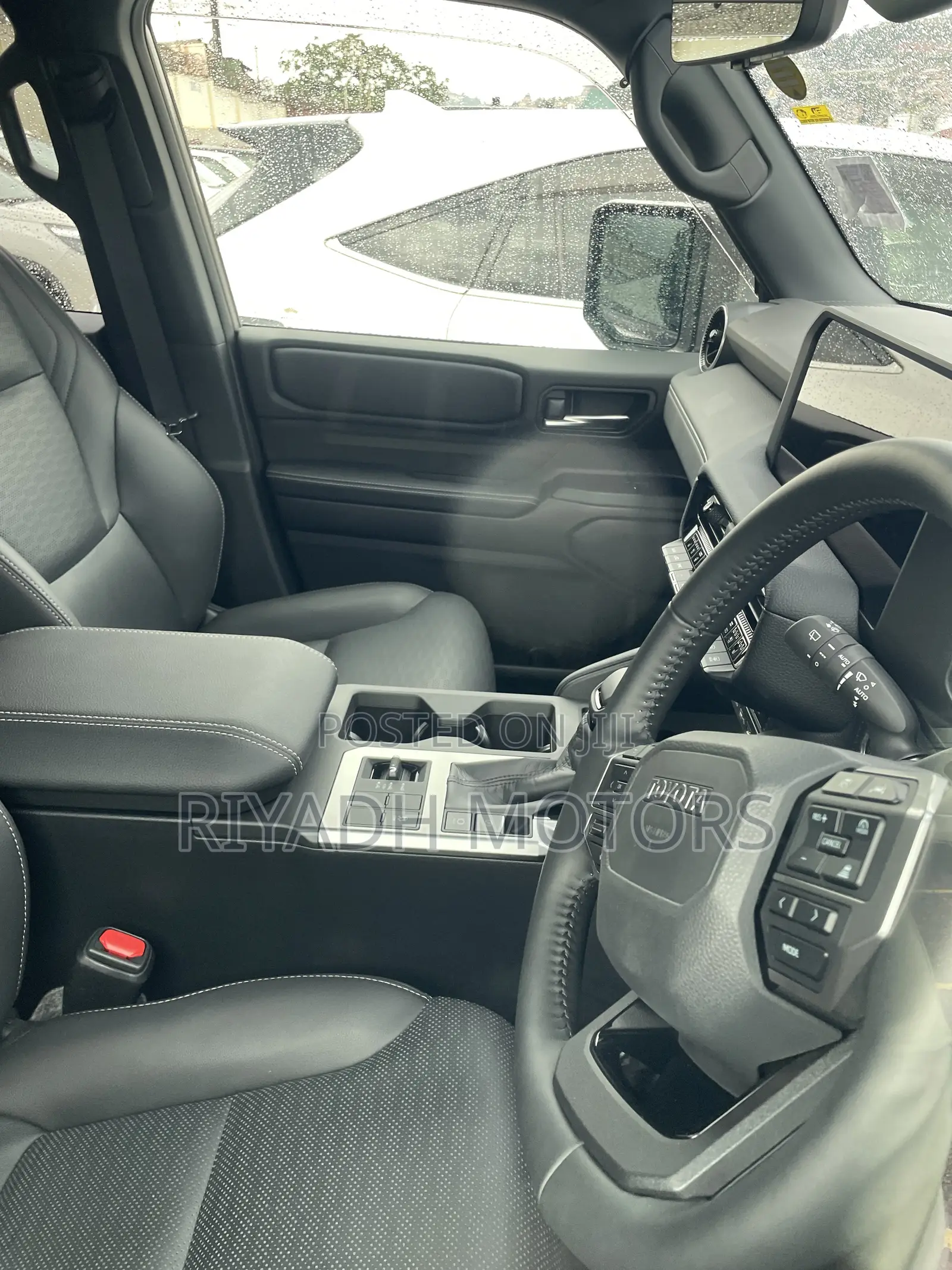 Toyota Land Cruiser Prado 2.7 2023 Gray