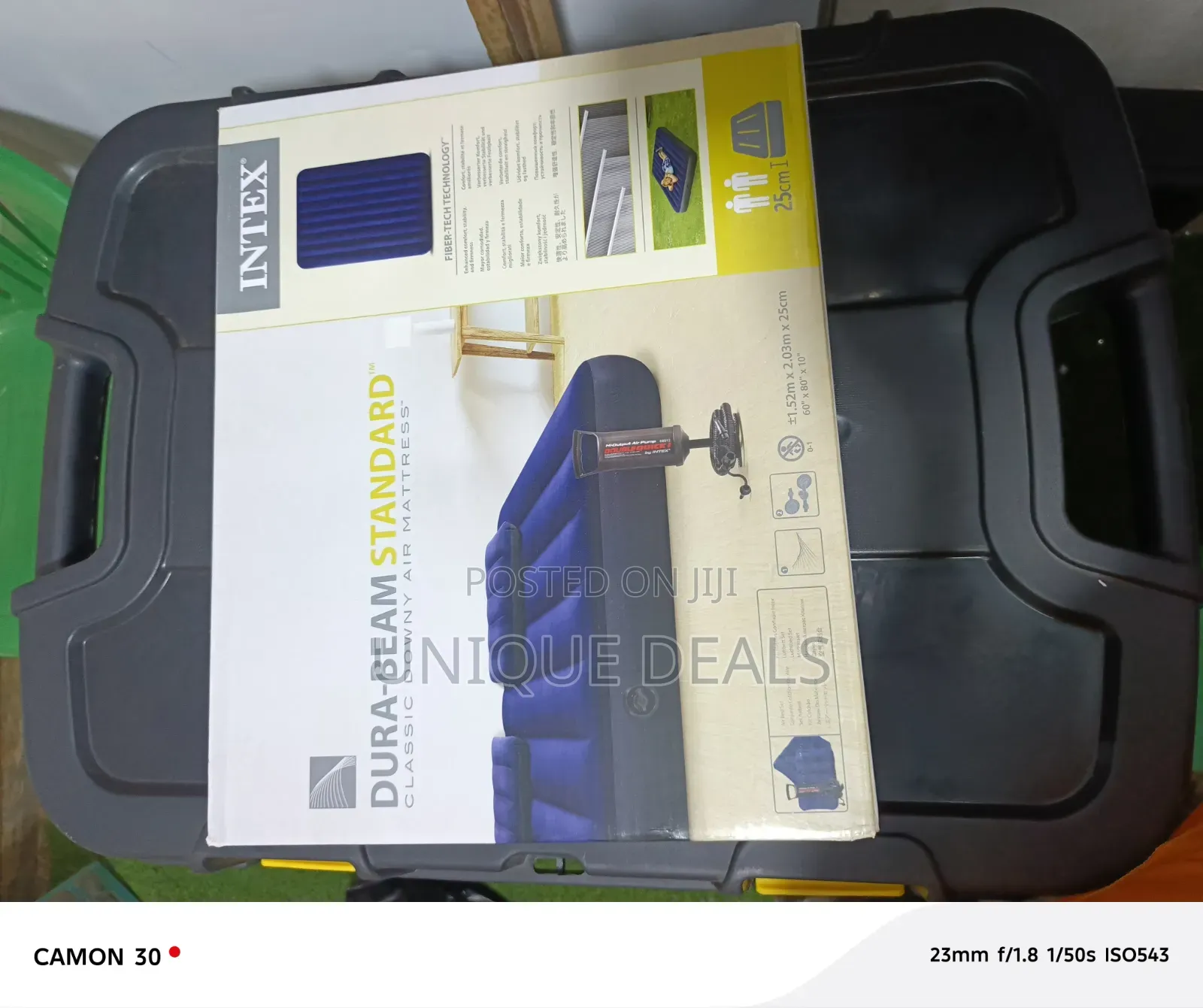 Intex Dura Beam 5*6 Air Mattress With Pillows