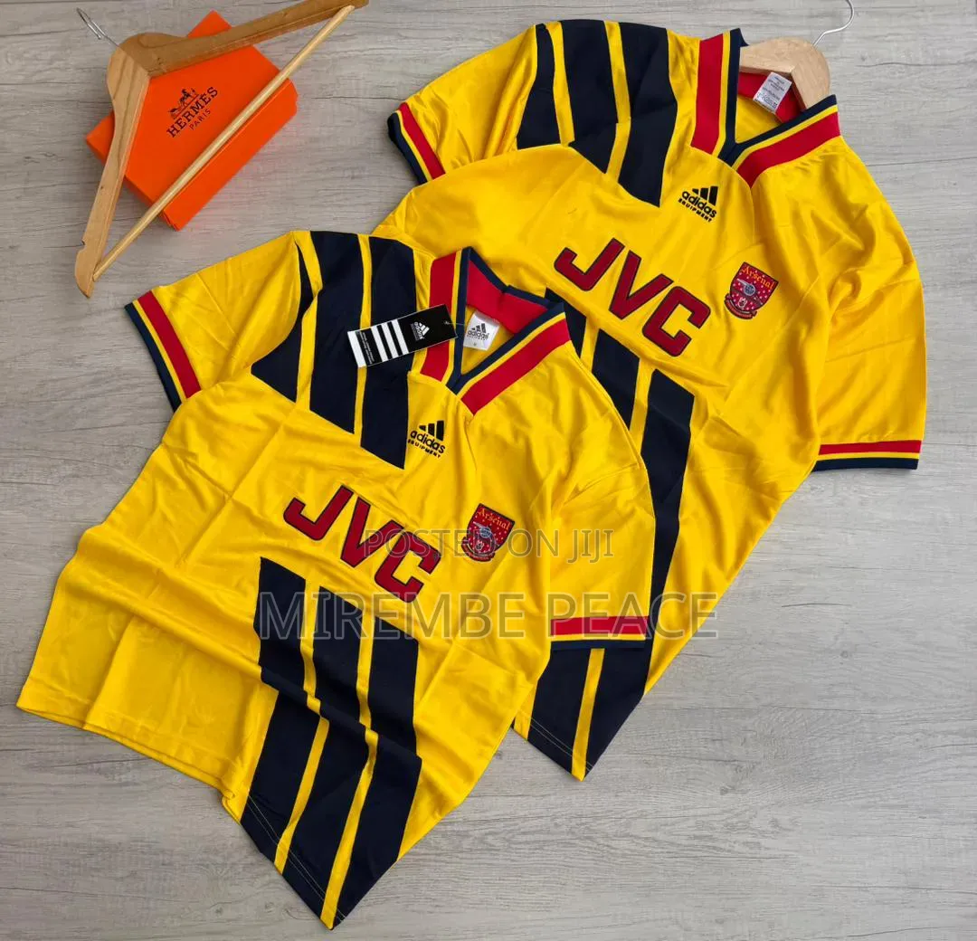 Arsenal Retro Football Jerseys