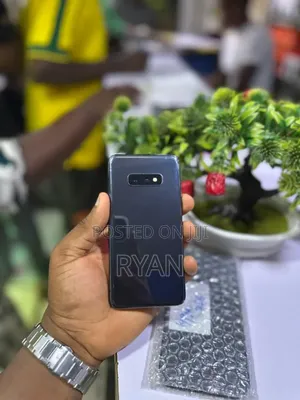 Samsung Galaxy S8 Plus 64 GB Black