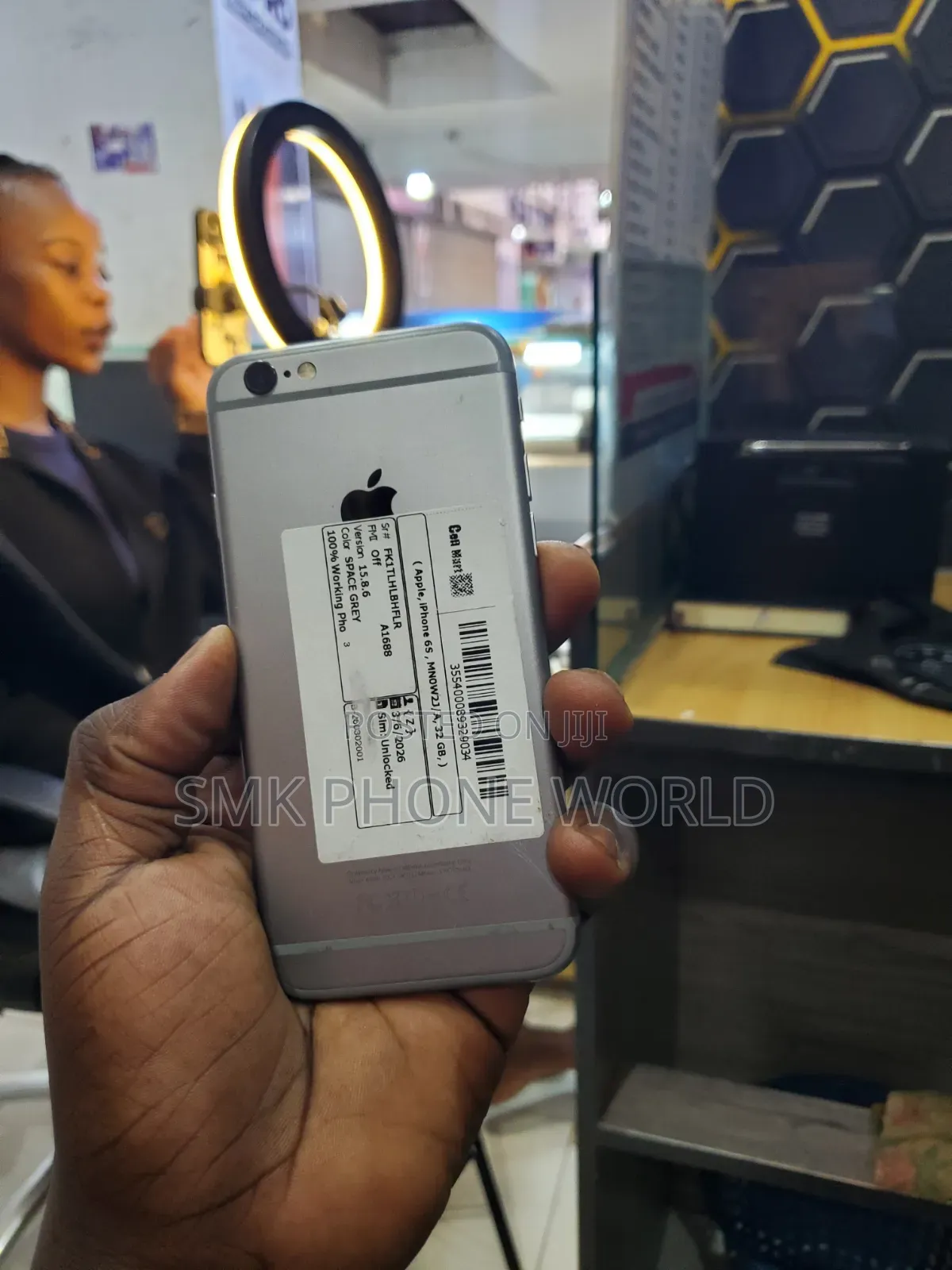 Apple iPhone 6s 16 GB White
