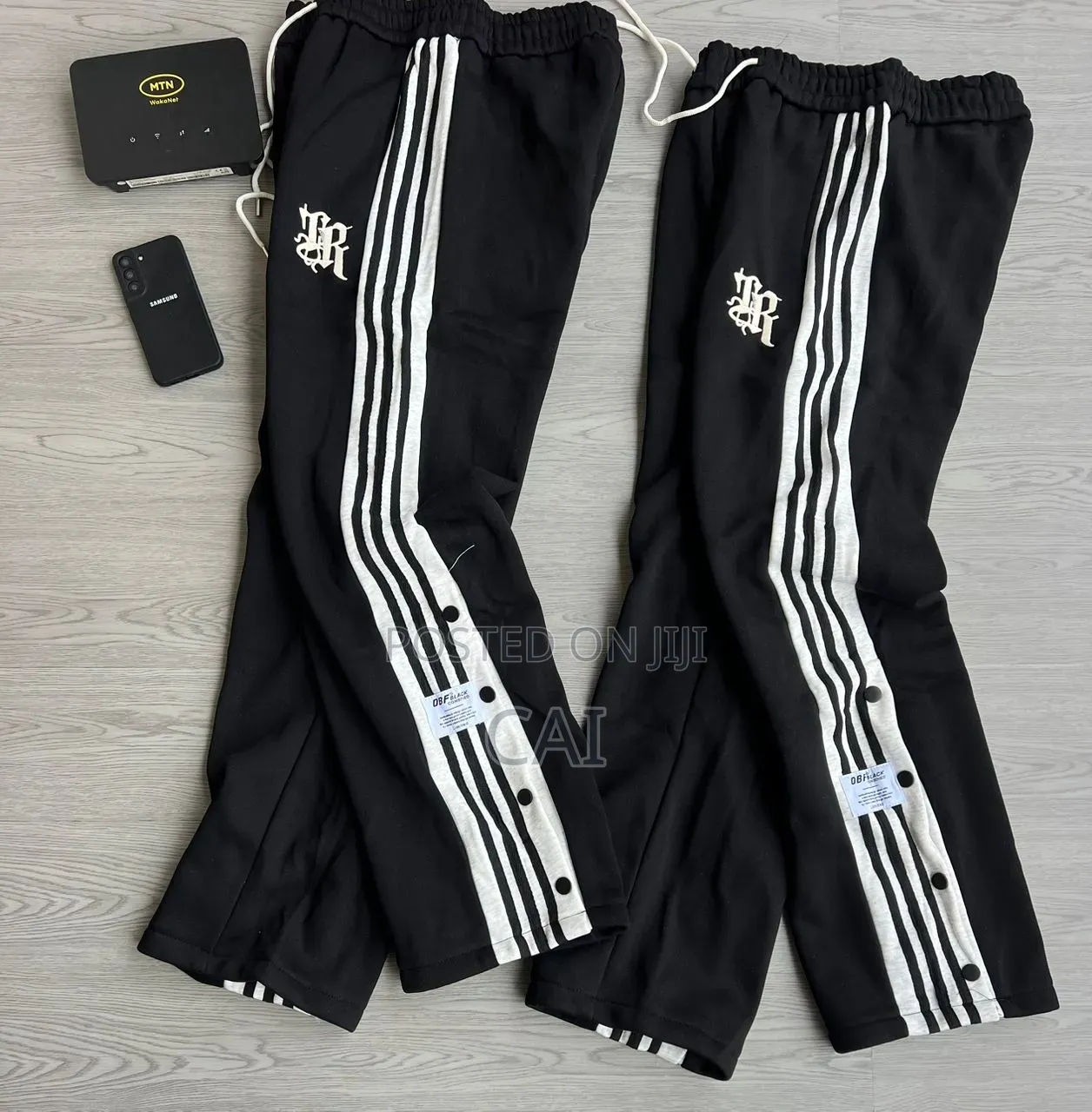 Baggy Side Stripe Sweatpants