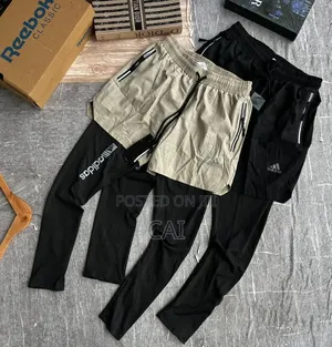 Men's Athletic Gym Shorts With Built-in Compression Tights