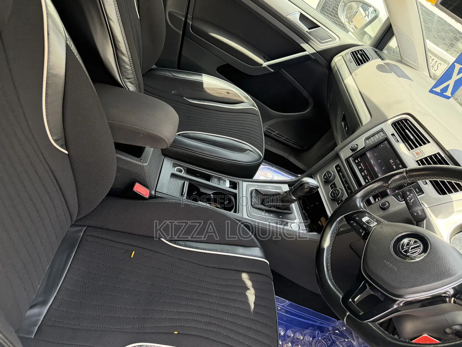Volkswagen Golf 2016 White