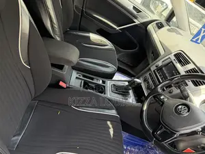 Volkswagen Golf 2016 White