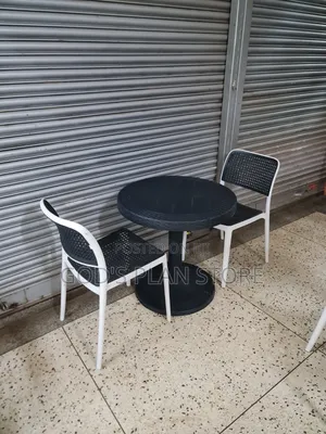 Plastic Contract Round Outdoor Table and Chair Plastic Table and Chair