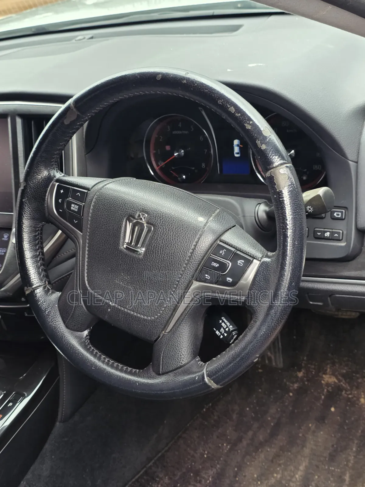 Toyota Crown 2016 Silver