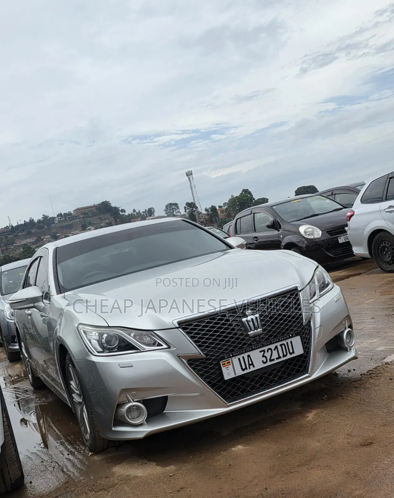 Toyota Crown 2016 Silver