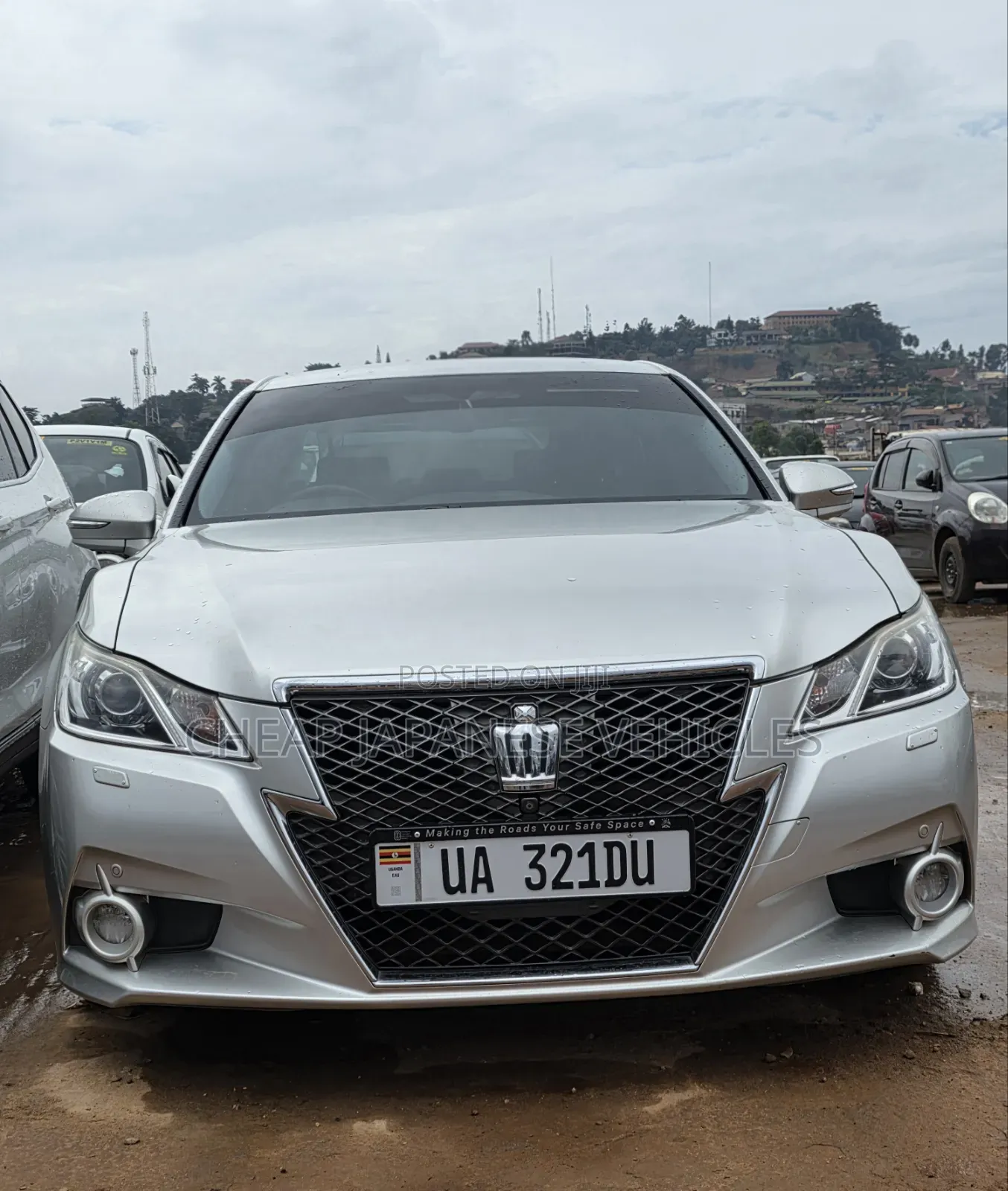 Toyota Crown 2016 Silver