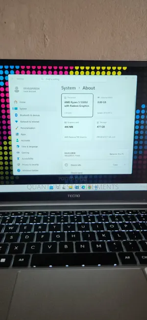 Laptop Tecno 8GB AMD Ryzen 5 SSD 512GB