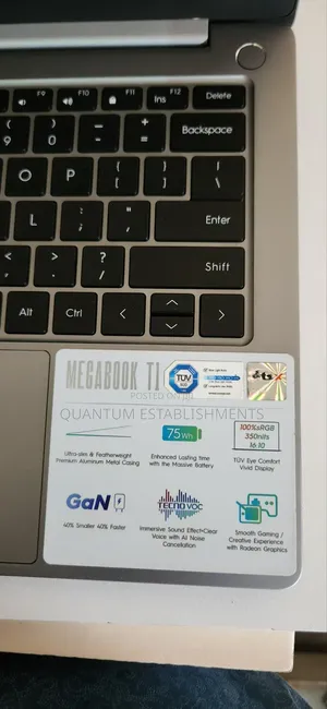 Laptop Tecno 8GB AMD Ryzen 5 SSD 512GB