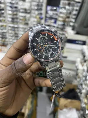 Date Display Tachymeter Watch