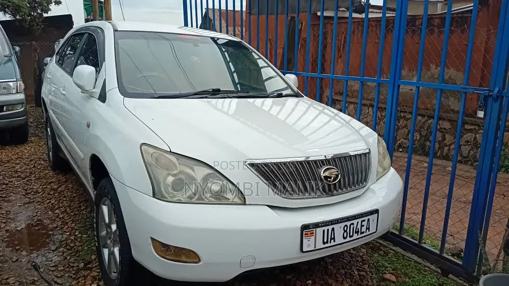 Toyota Harrier 2010 White