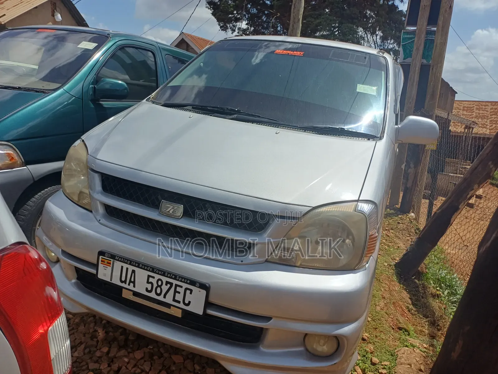 Toyota Regius 1999 Silver