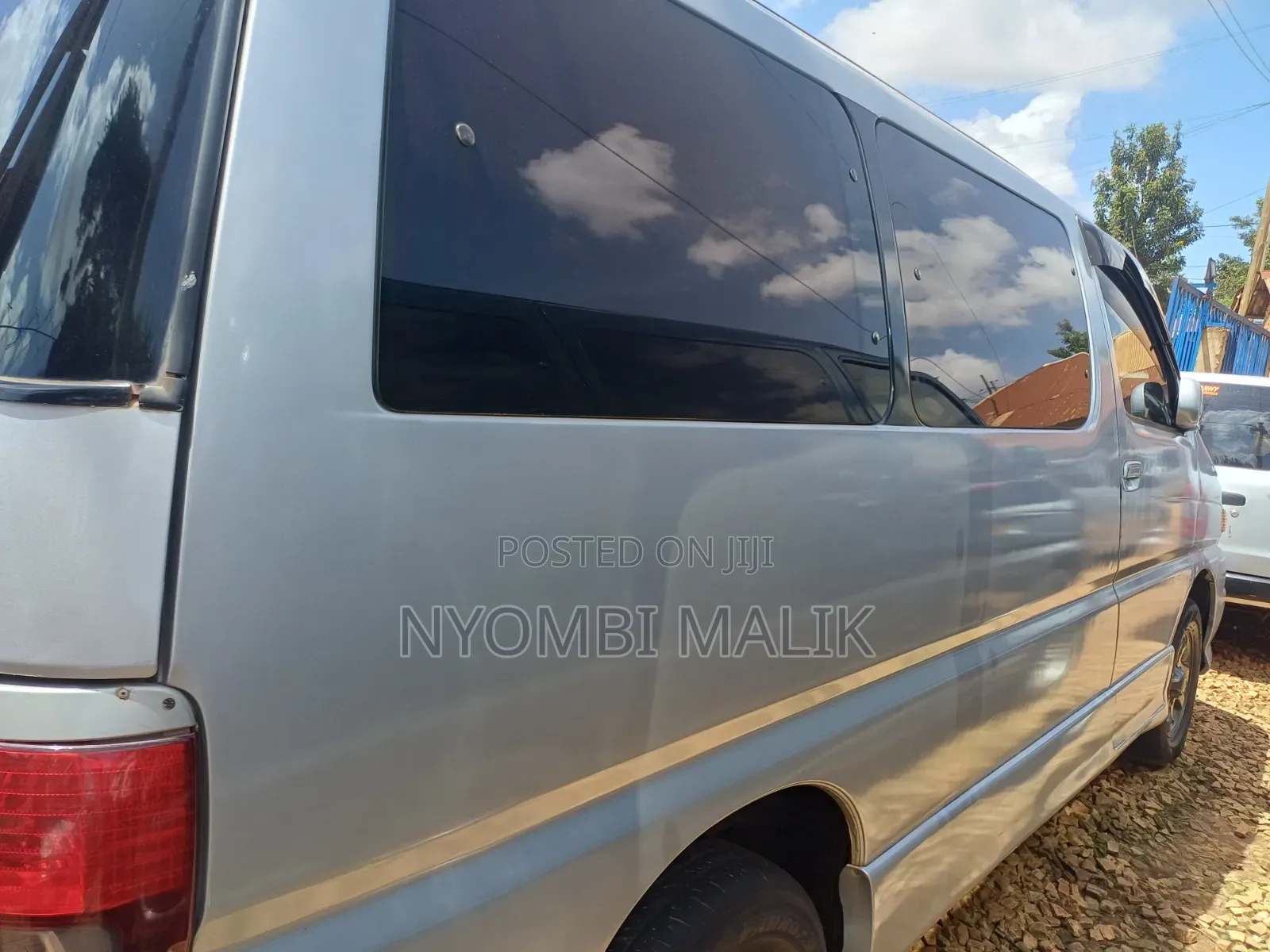 Toyota Regius 1999 Silver