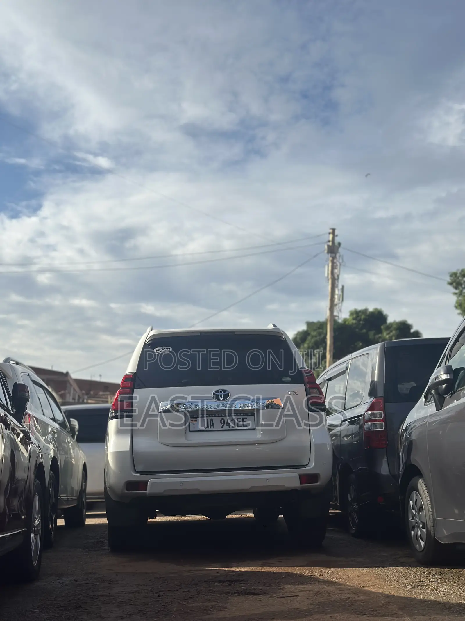 Toyota Land Cruiser 4.6 V8 AX G Selection 2019 White