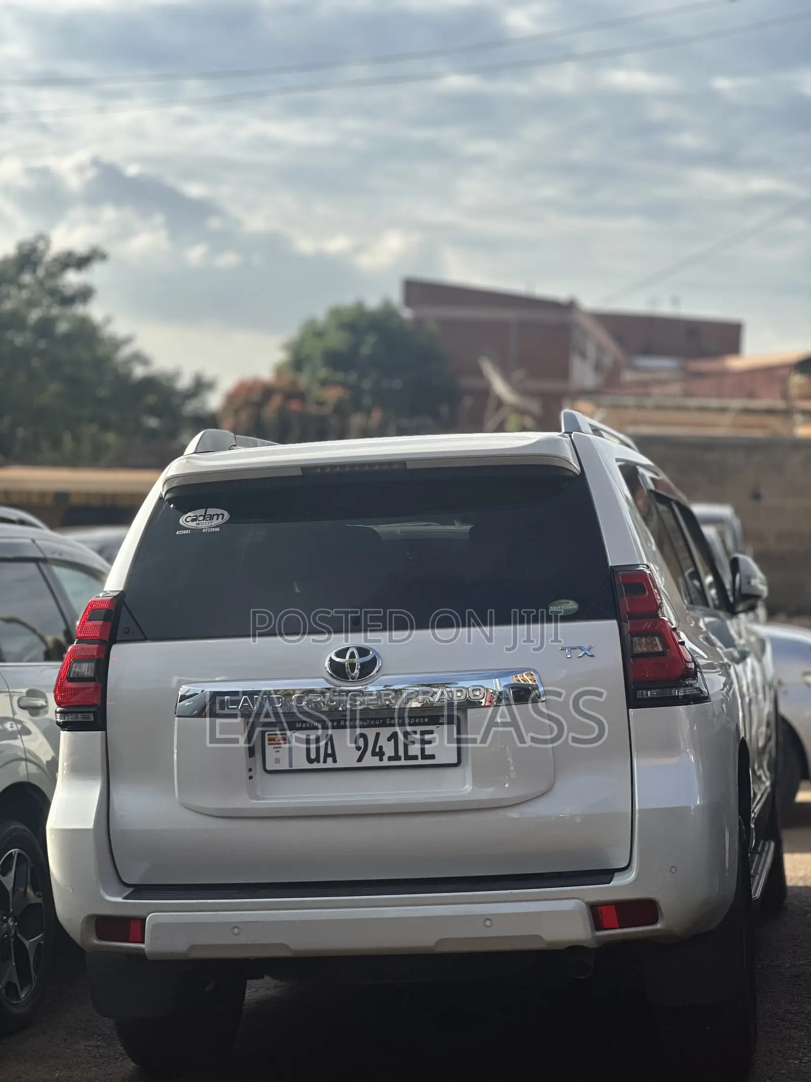 Toyota Land Cruiser 4.6 V8 AX G Selection 2019 White
