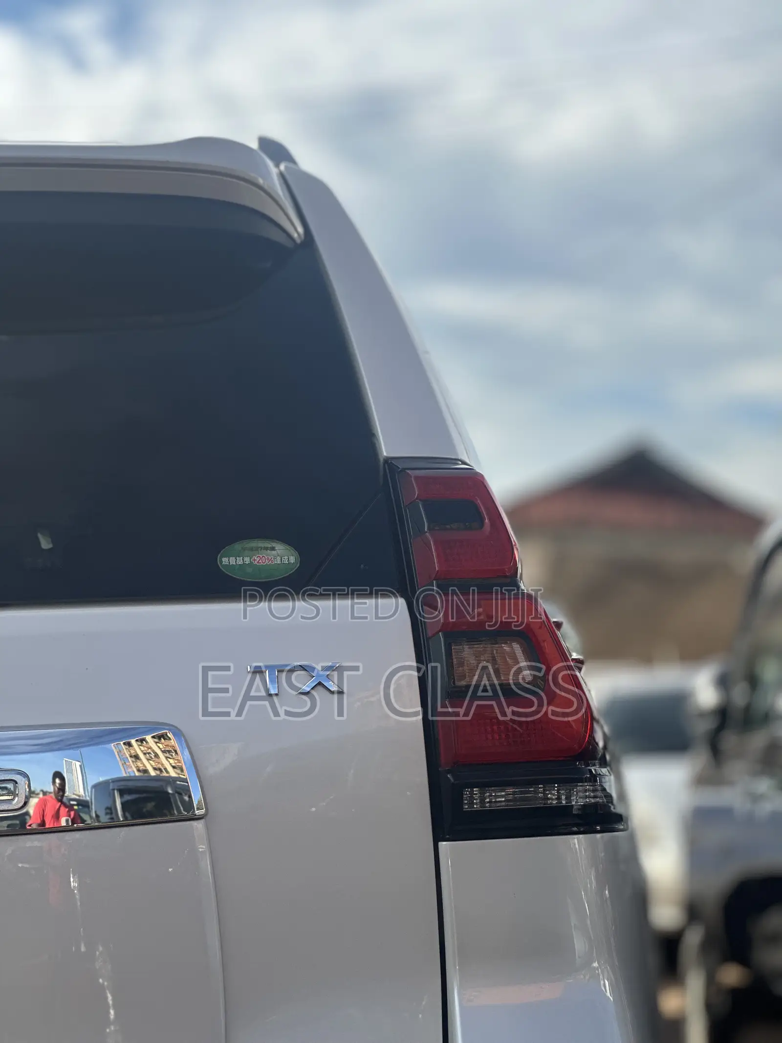 Toyota Land Cruiser 4.6 V8 AX G Selection 2019 White