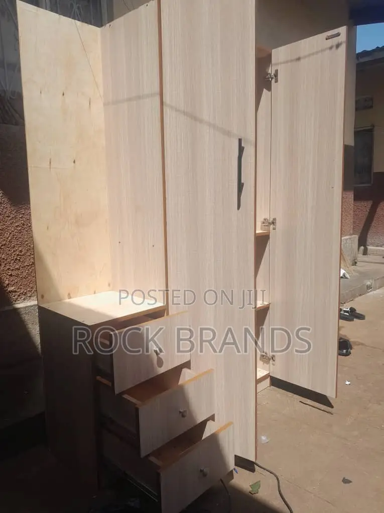 Laminated Wardrobe