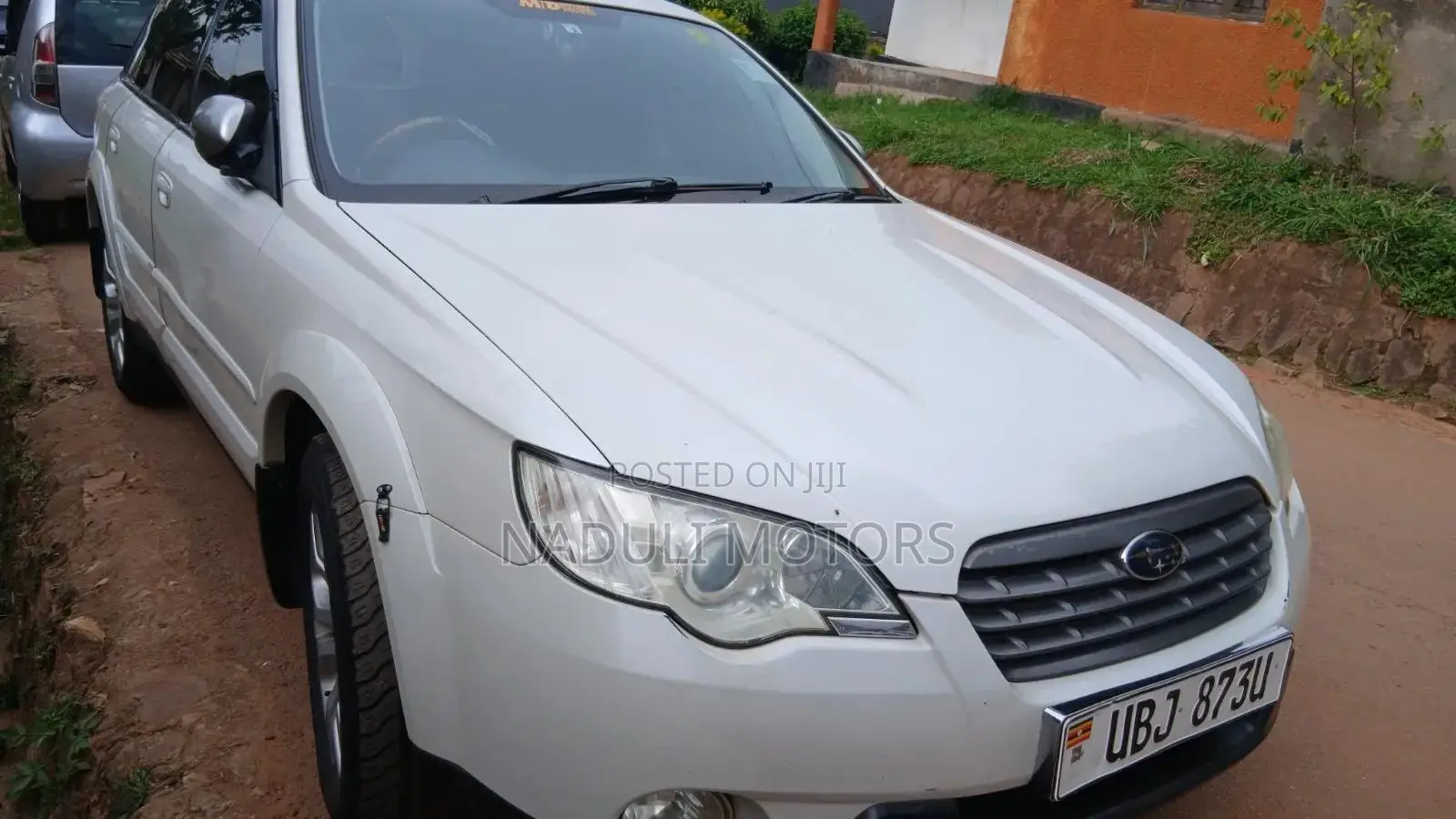 Subaru Outback 2009 White