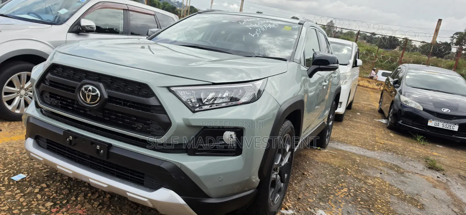 Toyota RAV4 2023 Green