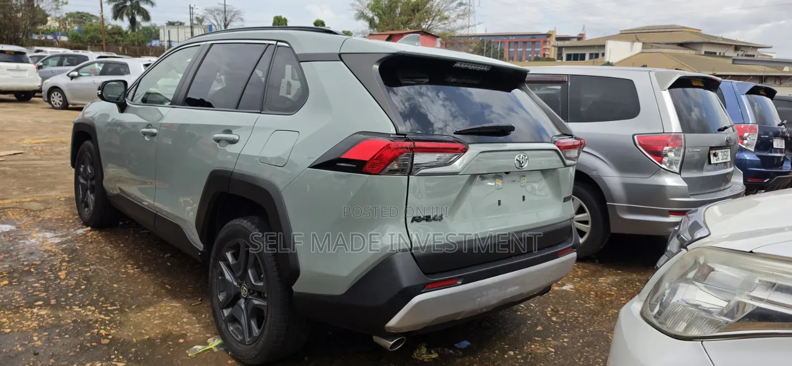 Toyota RAV4 2023 Green