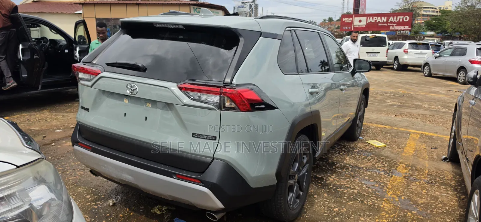 Toyota RAV4 2023 Green