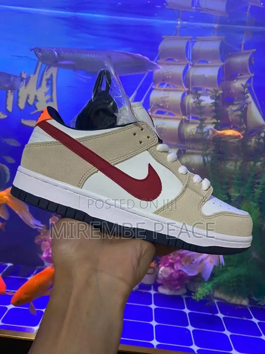 Air Jordan Low 1 Sneakers