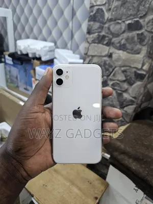 Apple iPhone 11 128 GB White