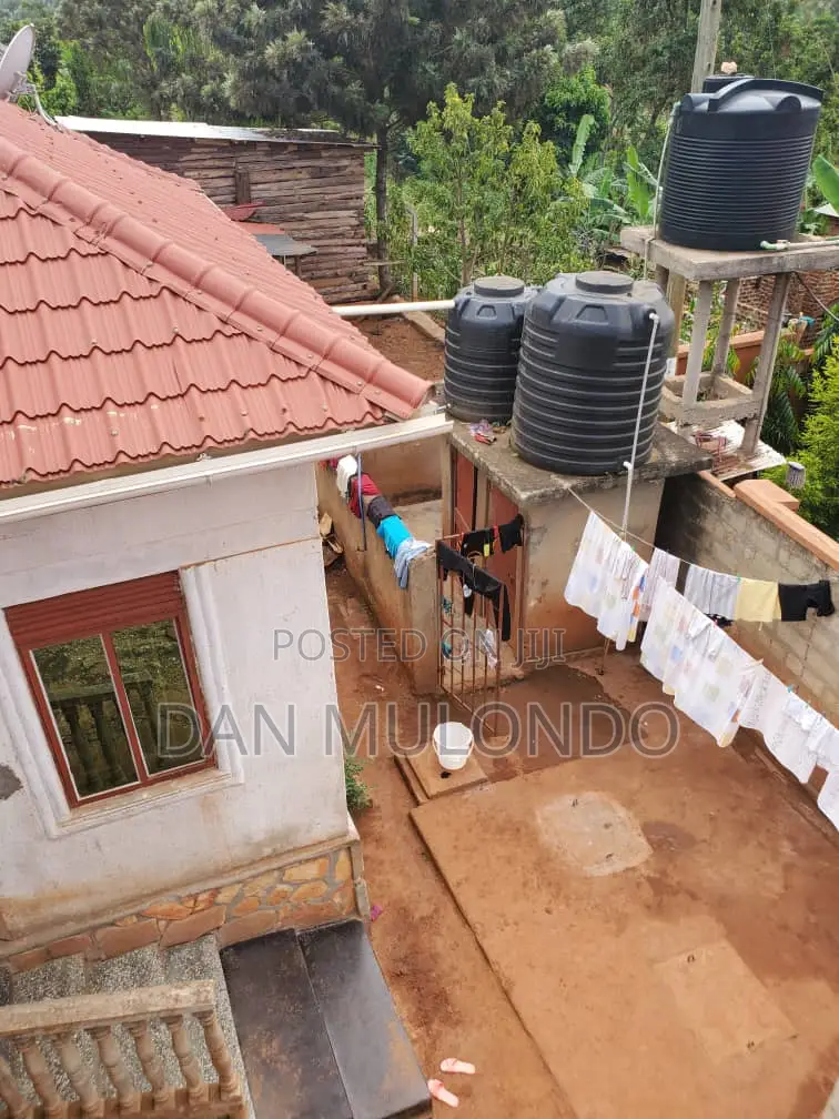 Two Houses on the Same Plot of Land on Sale