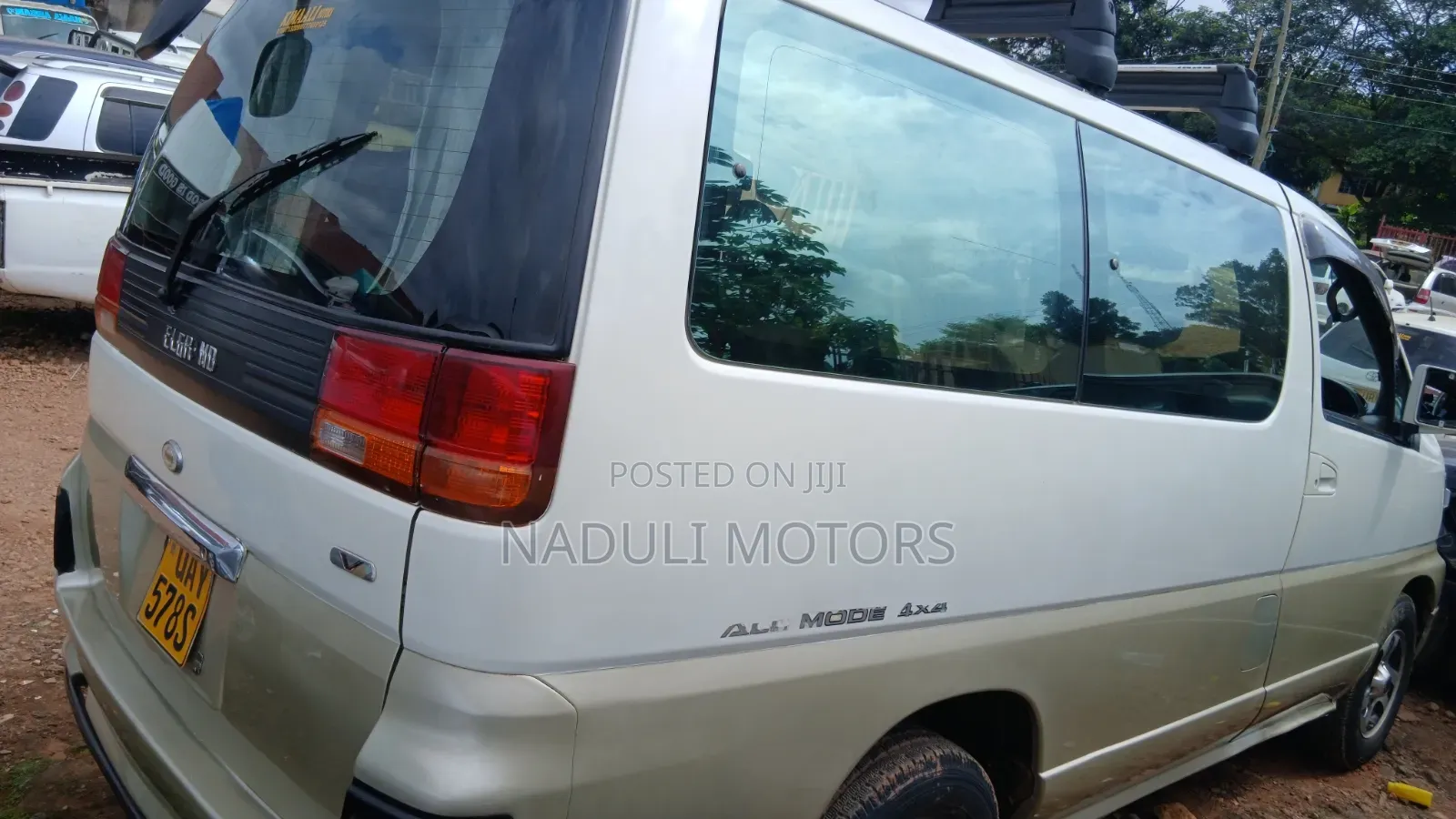 Nissan Elgrand 2005 White