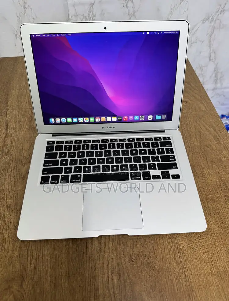 Laptop Apple MacBook Air 2017 8GB Intel Core i5 SSD 256GB