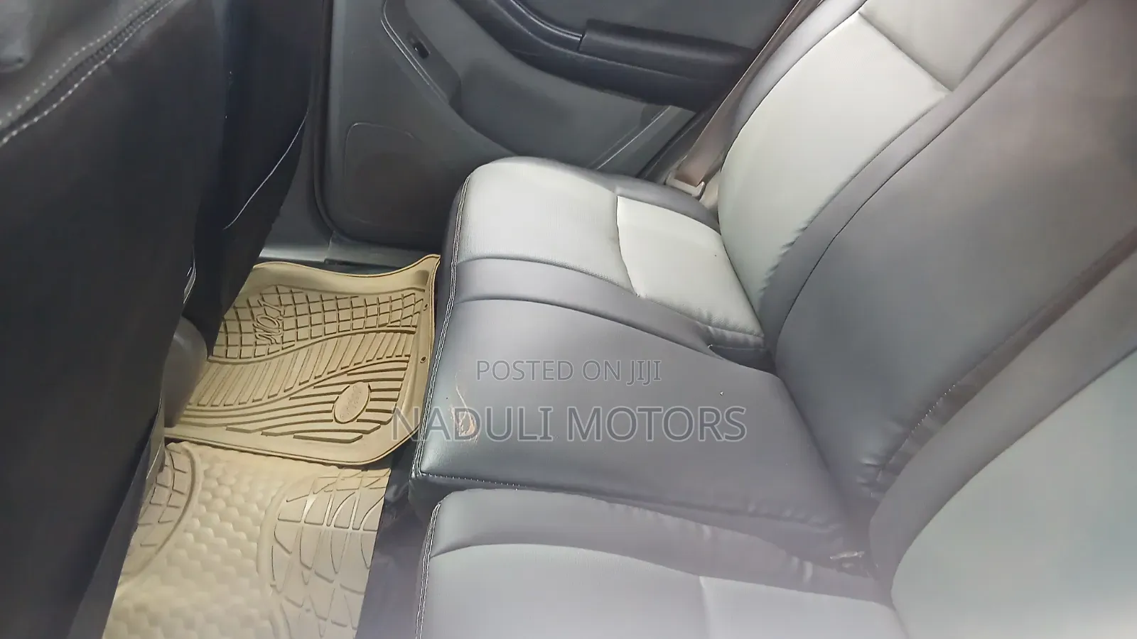 Toyota Hilux Surf 2008 Silver