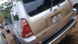 Toyota Hilux Surf 2008 Silver