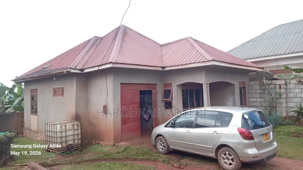 Furnished 3bdrm House in Residential, Nabweru for sale