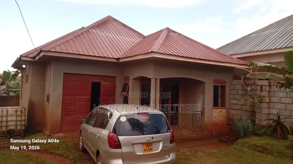 Furnished 3bdrm House in Residential, Nabweru for sale