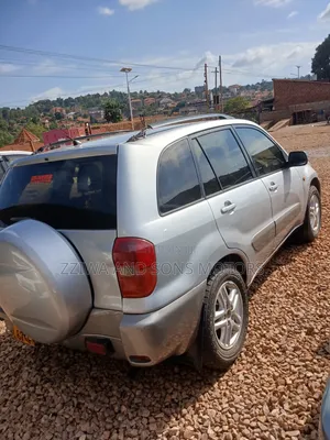 Toyota RAV4 2.0 D-4D 4x4 Sol 2004 Silver