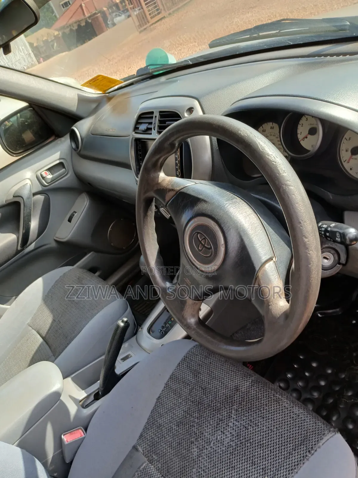Toyota RAV4 2.0 D-4D 4x4 Sol 2004 Silver
