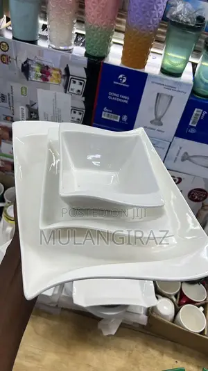 18 Pieces Dinner Set
