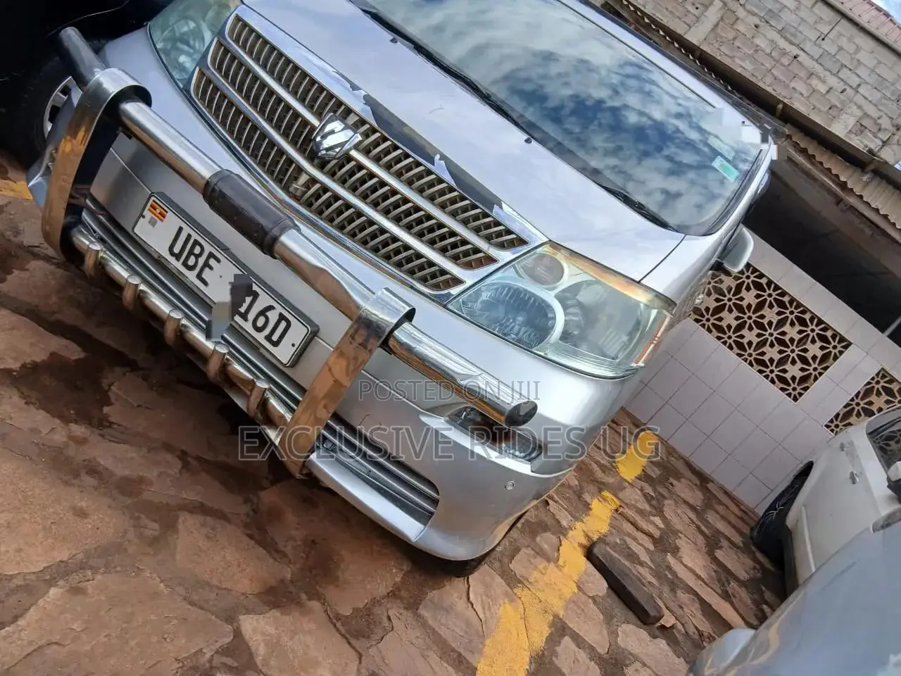 Toyota Alphard 2.4 Petrol AWD 2009 Silver