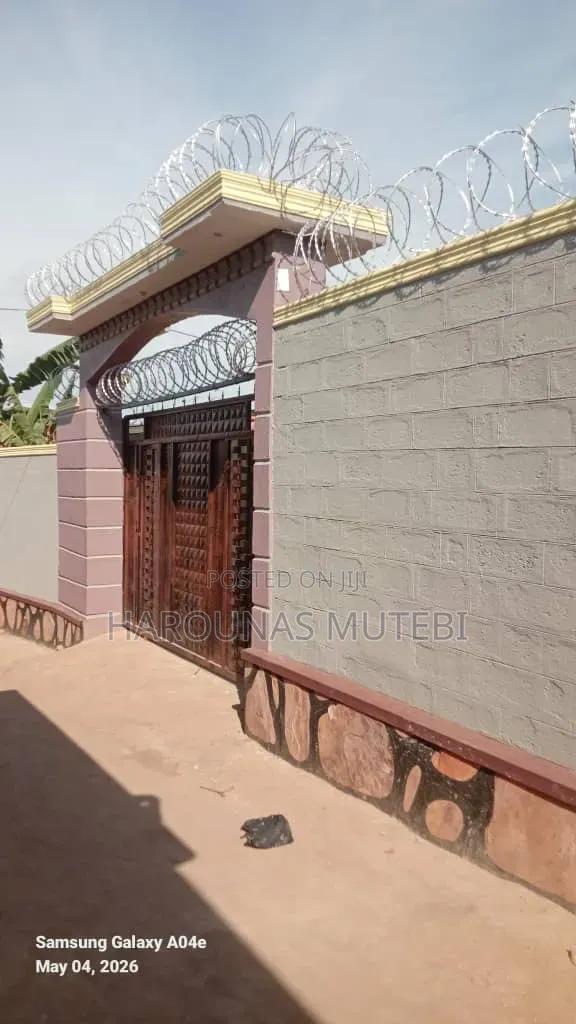 Furnished 3bdrm House in Pharz4, Nabweru for sale