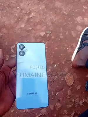 Samsung Galaxy A06 128 GB Blue