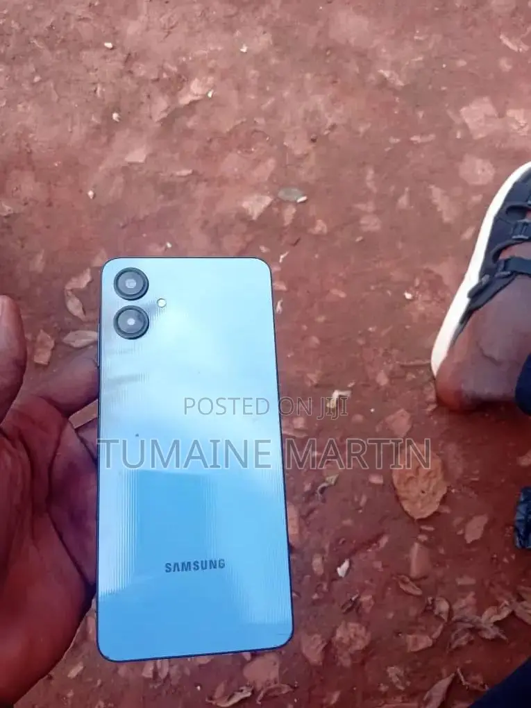 Samsung Galaxy A06 128 GB Blue