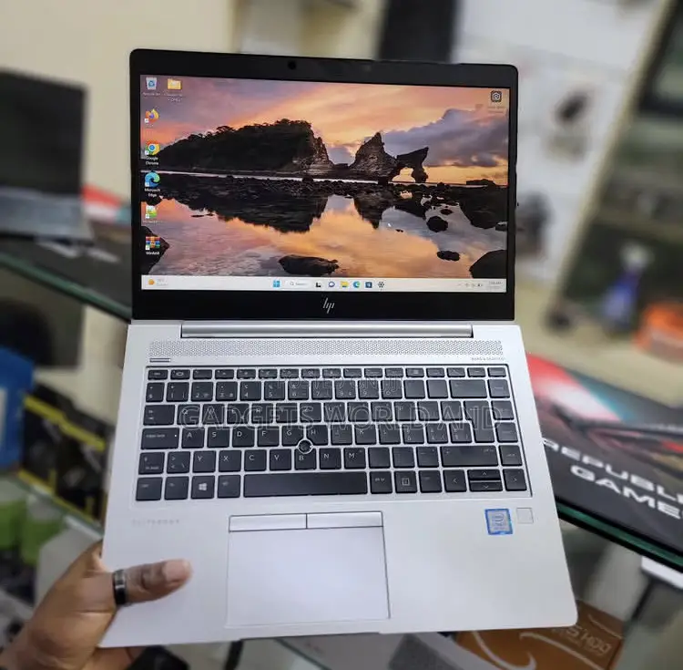 Laptop HP EliteBook 840 G6 16GB Intel Core i7 SSD 256GB