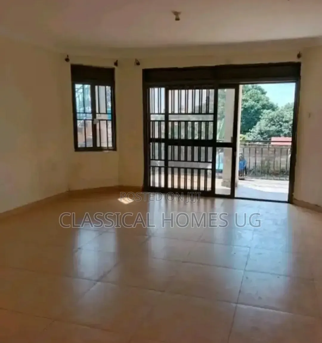3bdrm Apartment in Mutundwe, Central Division for rent