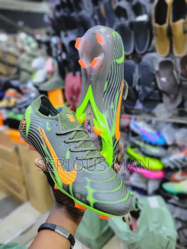Nike Air Zoom Mercurial Vapor 16 Firm-Ground Football Boots.
